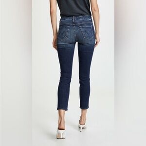 MOTHER  The Looker Crop in On The Edge wash, size 30.